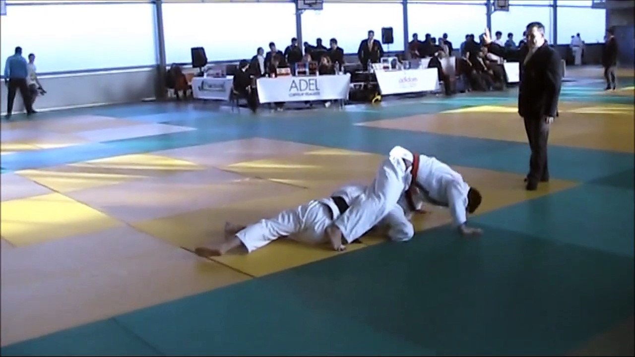 Alexandre Favre. Saint-Denis. 8 février 2015.