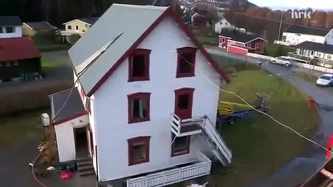 House filled with water - Дом с водой - прикол !