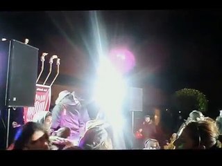 Vaiten befi en live au chateau de Vincennes