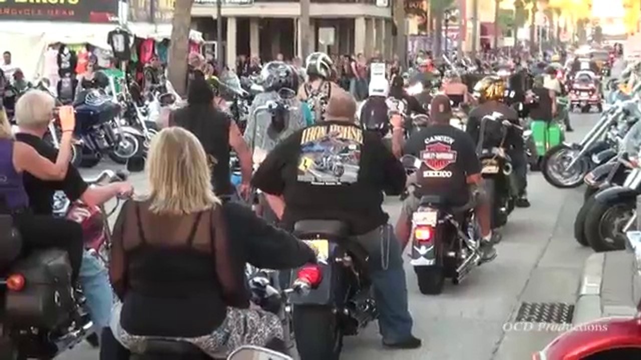 Biketoberfest 2014, Daytona Bike Week, Smoking Hot Main St.