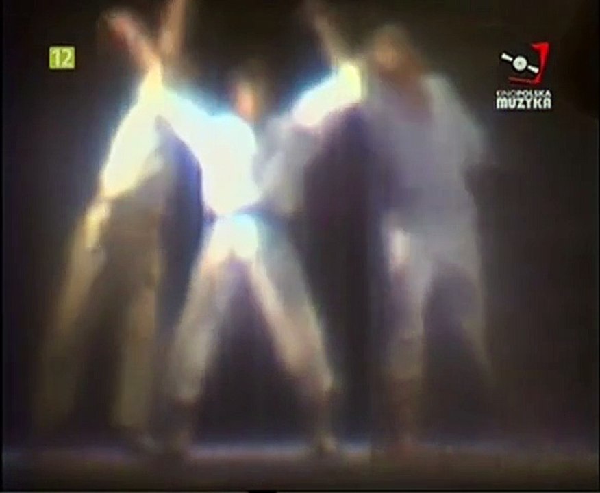 2 Plus1 (Dwa Plus Jeden) Singapore