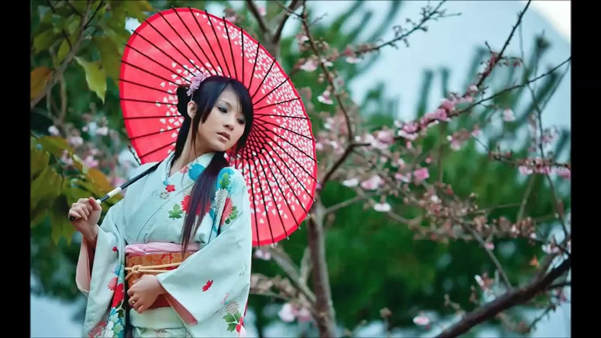 ⁣Japanese women| Fashion Show | usa Fashion | us Fashion Show | girls Fashion Show | nice show | roma