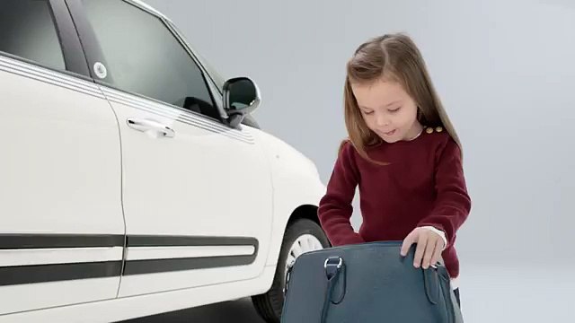 Leo Burnett France pour Fiat - voiture Fiat 500L Petit Bateau, «Pour petits et grands enfants» - février 2015 - make up