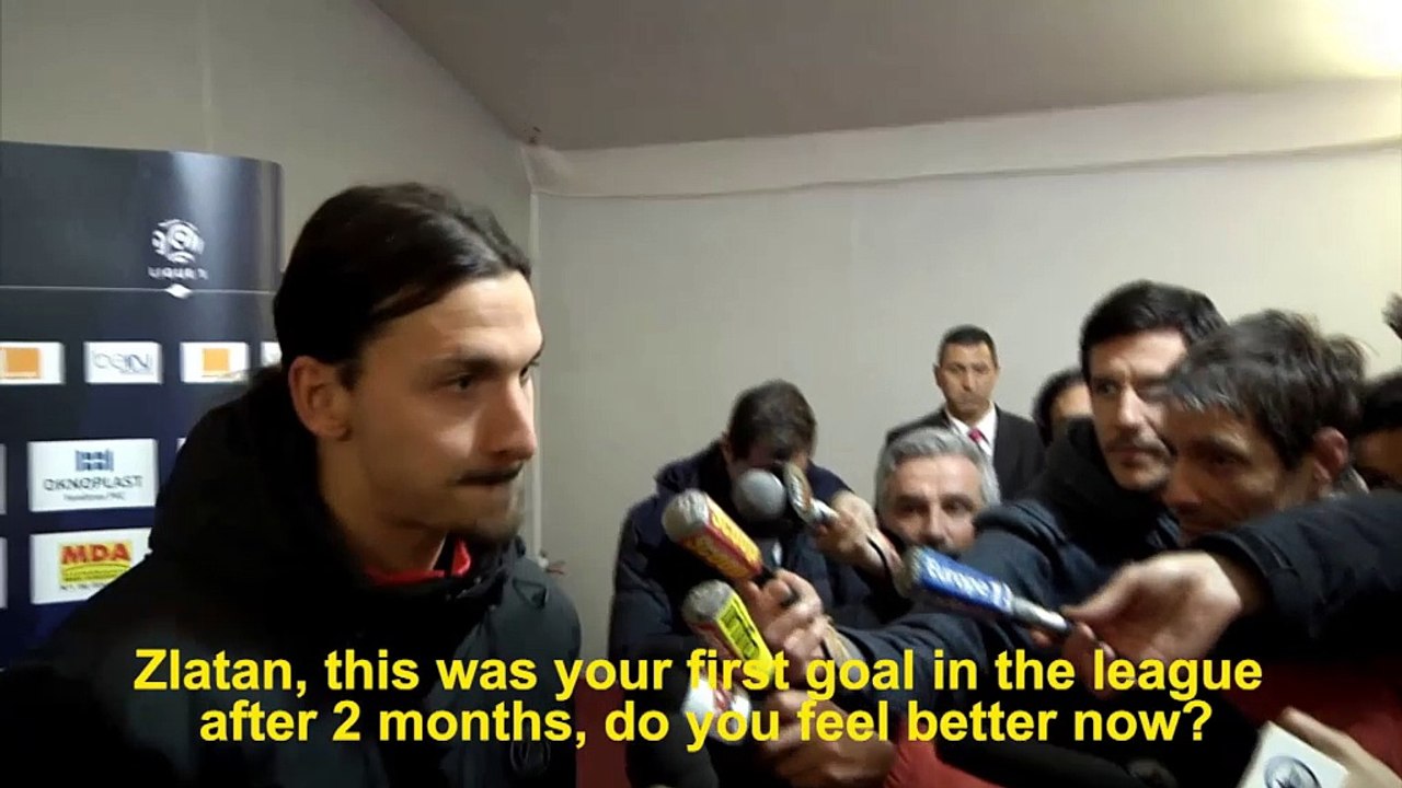Zlatan Ibrahimovic macht Reporter lächerlich