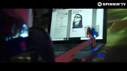 Don Diablo feat. Kris Kiss - Chain Reaction (Domino) [Official Music Video]