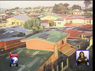 Tormenta de este jueves derribó seis postes del tendido eléctrico en Heredia