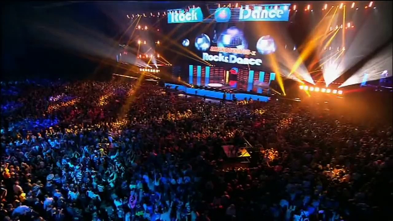 C.C.Catch - Discoteka 80 Moscow 2012 - Heaven & Hell Megamix Stumblin'in