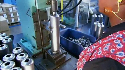 How It's Made, Fire Extinguishers.