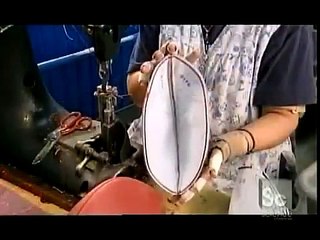How It's Made, Footballs.
