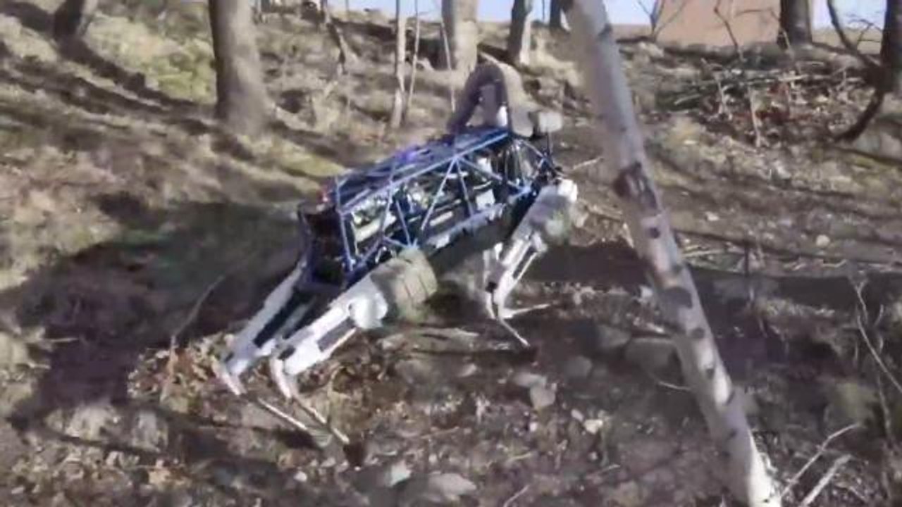 Boston Dynamics' New Robot Dog Can Run and Climb