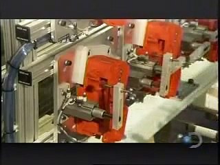 How It's Made,Echo chainsaws.