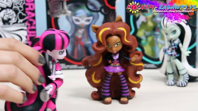 Vinyl Clawdeen Wolf Figure / Winylowa Figurka Clawdeen Wolf - Monster High - CFC83 CFC86 - Recenzja