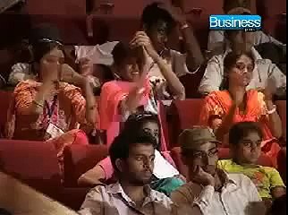 kea hum azad hain-a beautiful speech by a pakistani girl.mp4