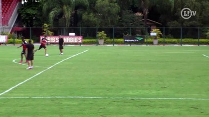 Dupla afiada! Kardec e Pato mostram pontaria perfeita em treino