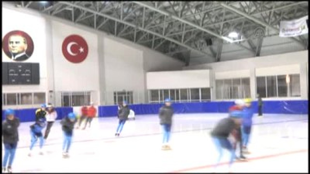 Kısa Kulvar Sürat Pateni Dünya Kupası'na Doğru