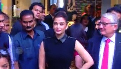 Aishwarya Rai Hands Over Baby Aaradhya&#039;s Responsibility To Abhishek tion