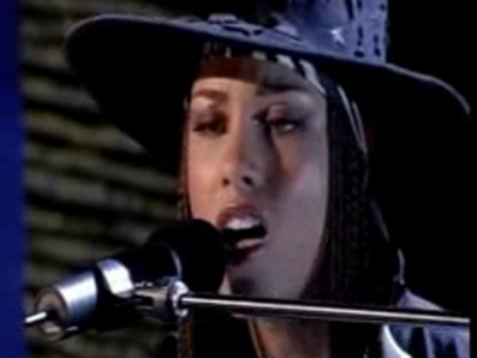 Alicia Keys - How come you don't call me