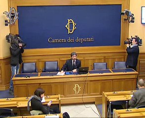 Roma - Contratto Rai - Conferenza stampa di Roberto Fico (10.02.15)