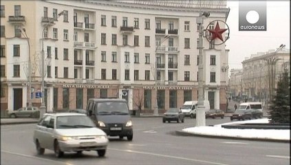 Hollande e Merkel confirmam presença em Minsk após telefonema de Obama a Putin