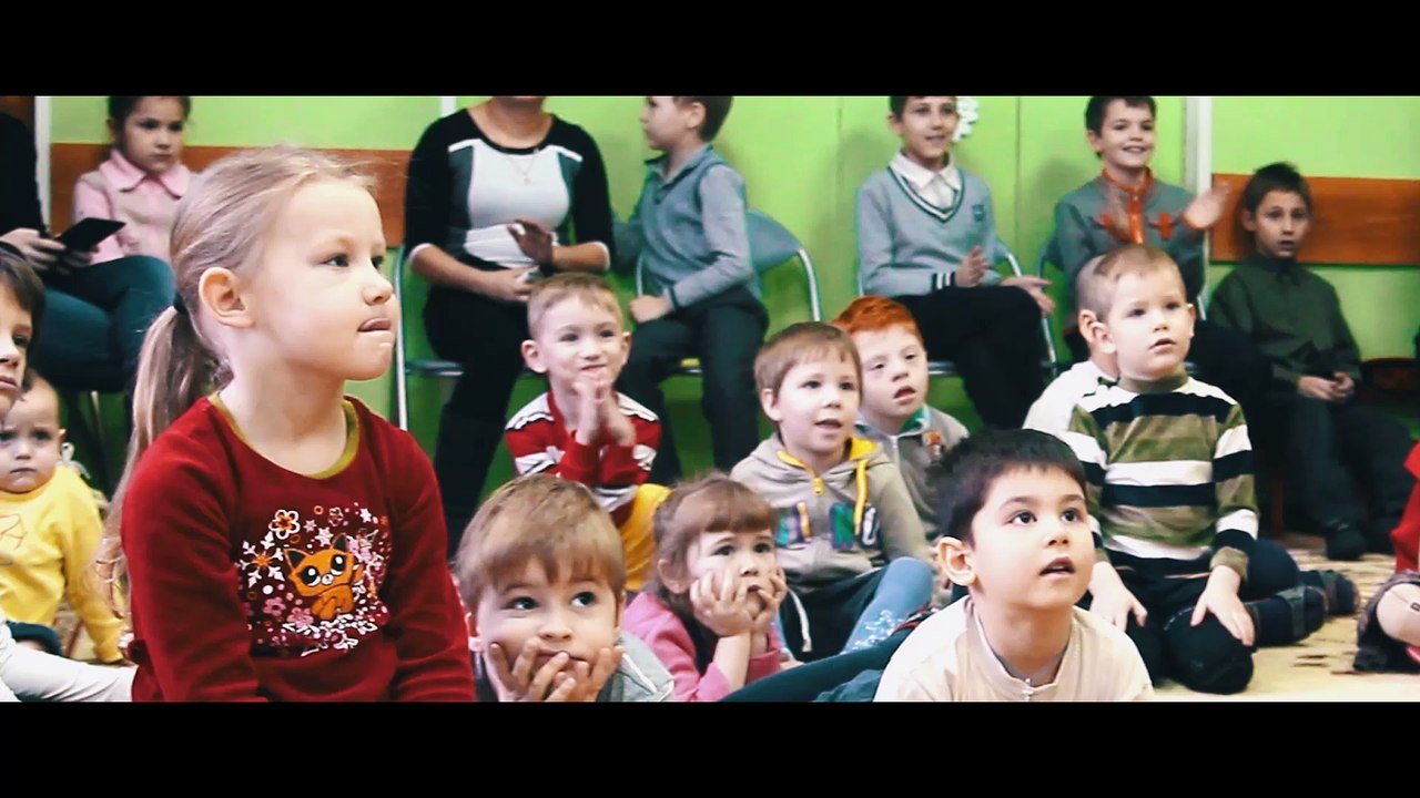 Кинокомпания Союз Маринс Групп привезла сказку детям из центра «Теремок»