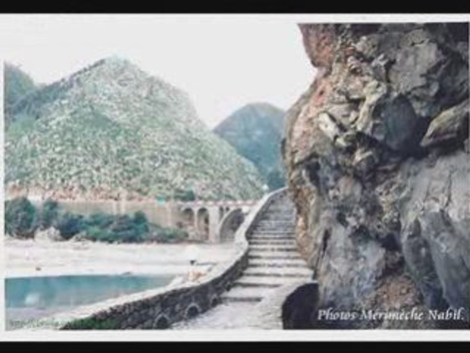 Corniche De Saphir, Algérie