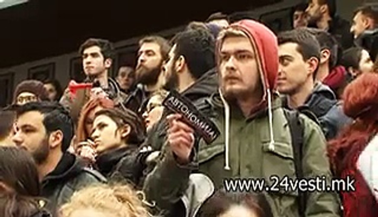 STUDENTSKIOT PLENUM GO OKUPIRA UNIVERZITETOT 11 02