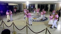 Casais tentam dançar por 35 horas na Tailândia