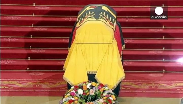 رئيس ألمانيا الأسبق ريتشارد فايساكر يُشيَّع إلى مثواه الأخير