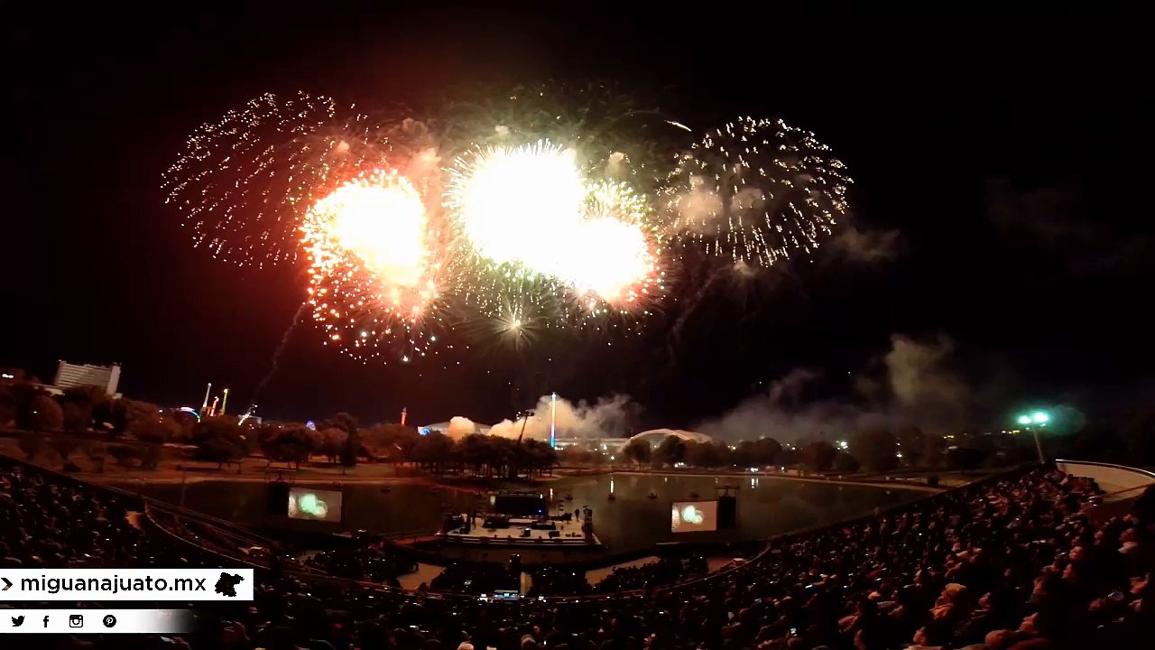 Feria de León 2015 - Fuegos Artificiales clausura 8 febrero 2015