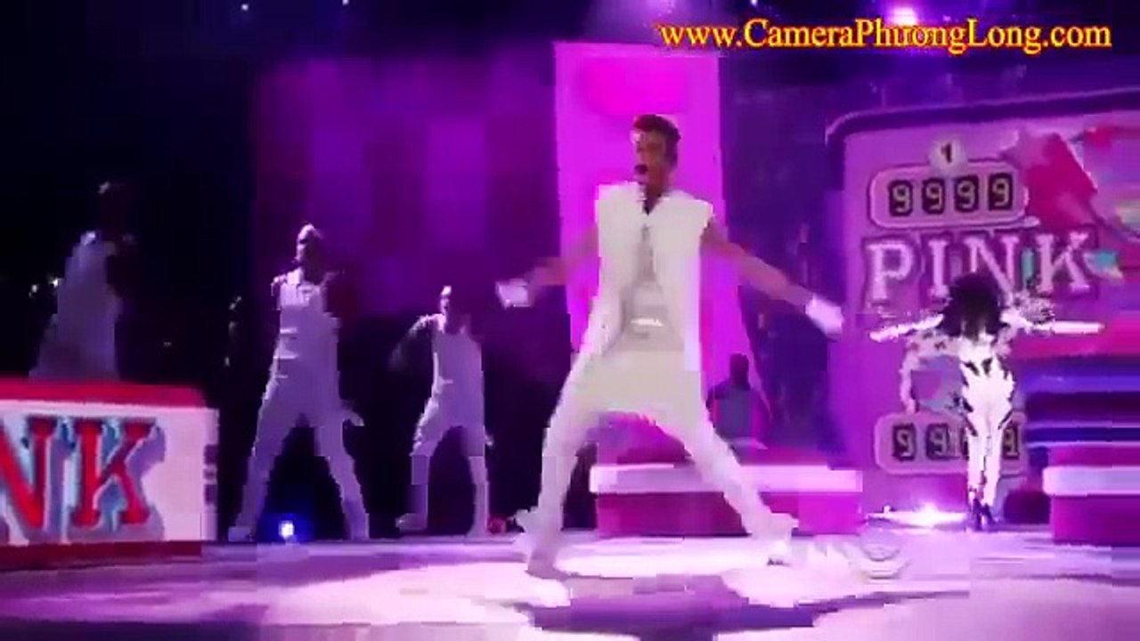 Victoria's Secret Fashion Show 2014 FULL - Taylor Swift,Ariana Grande - Blank Space Live Performance