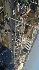 oil crises in lahore pakistan. peoples in que.