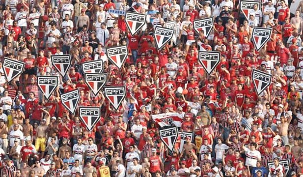 Internautas comentam sobre torcida única em clássicos