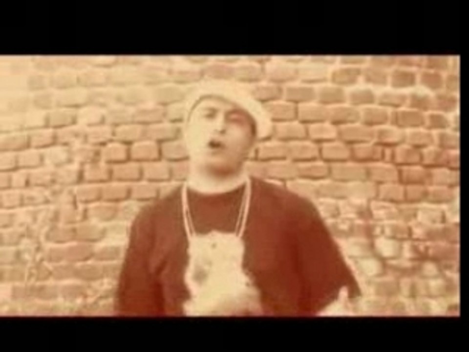 JONTURK_NamluUcundaKadinlar