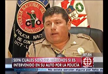 Sepa cómo actuar cuando su vehículo es detenido por la policía