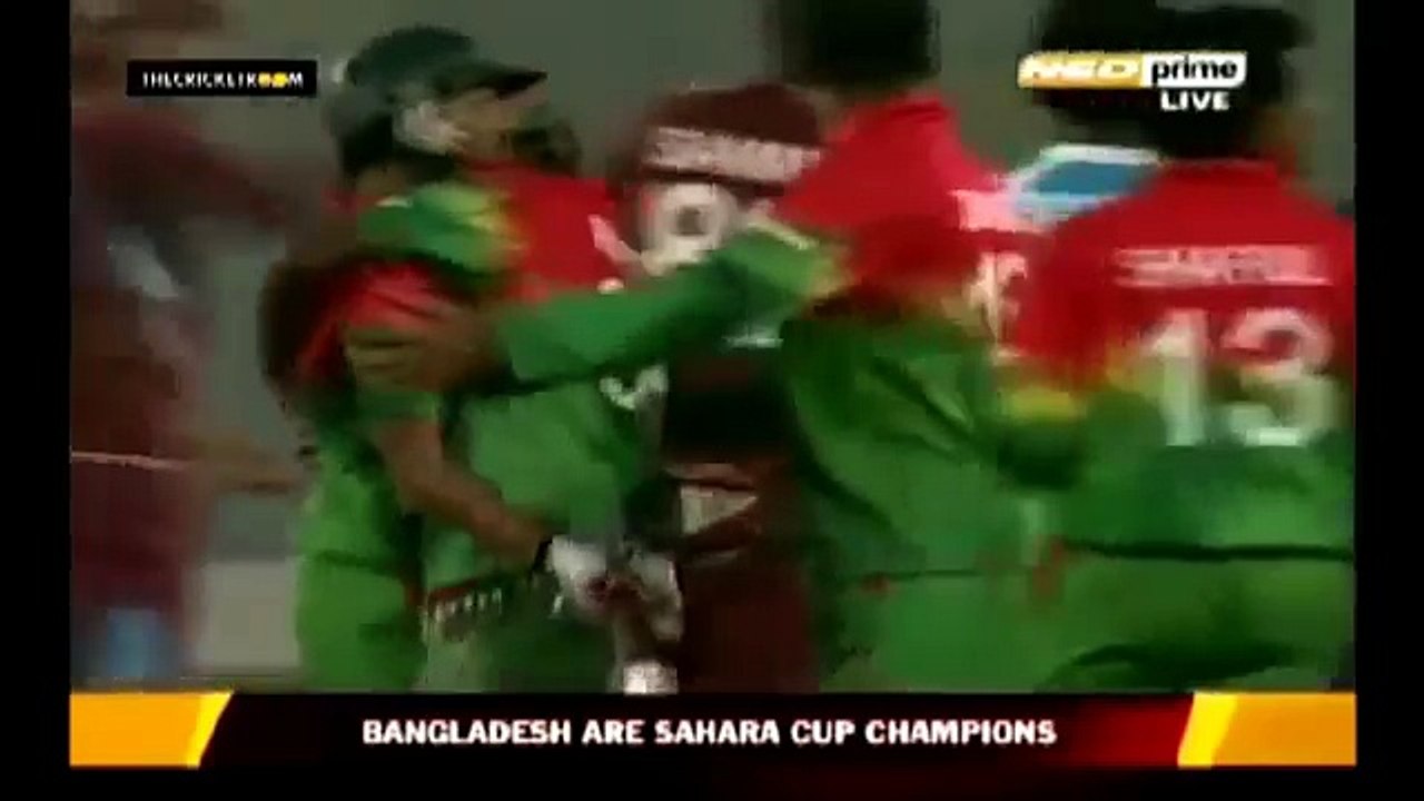 Bangladesh Cricketers dancing Gangan style when they became 1 in ODI Raking - YouTube