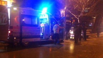 Otomobil Ağaca Çarptı: 1 Ölü, 1 Yaralı