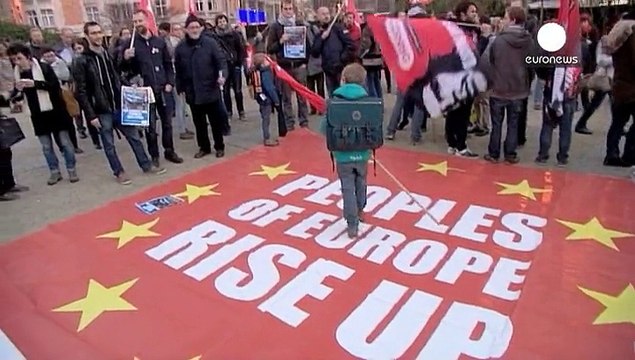 Відчайдушність нового уряду Греції підтримують не лише в Афінах