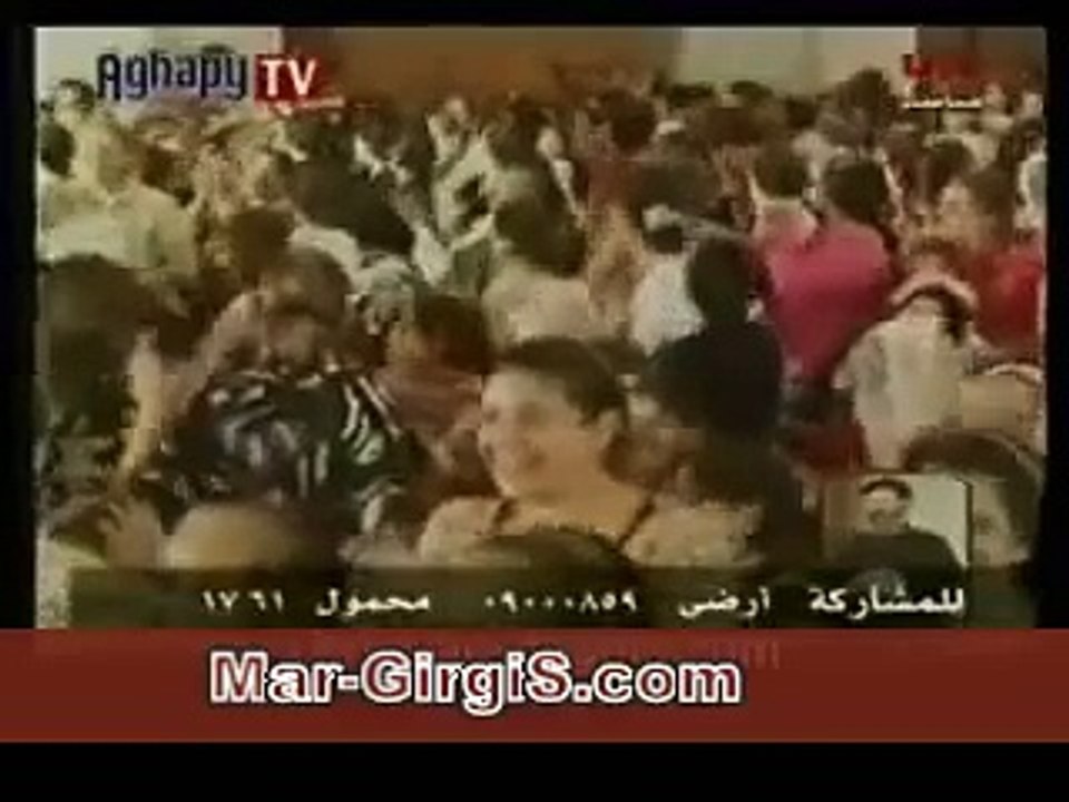 ظهور حمامة حول البابا شنودة 28 10 2009