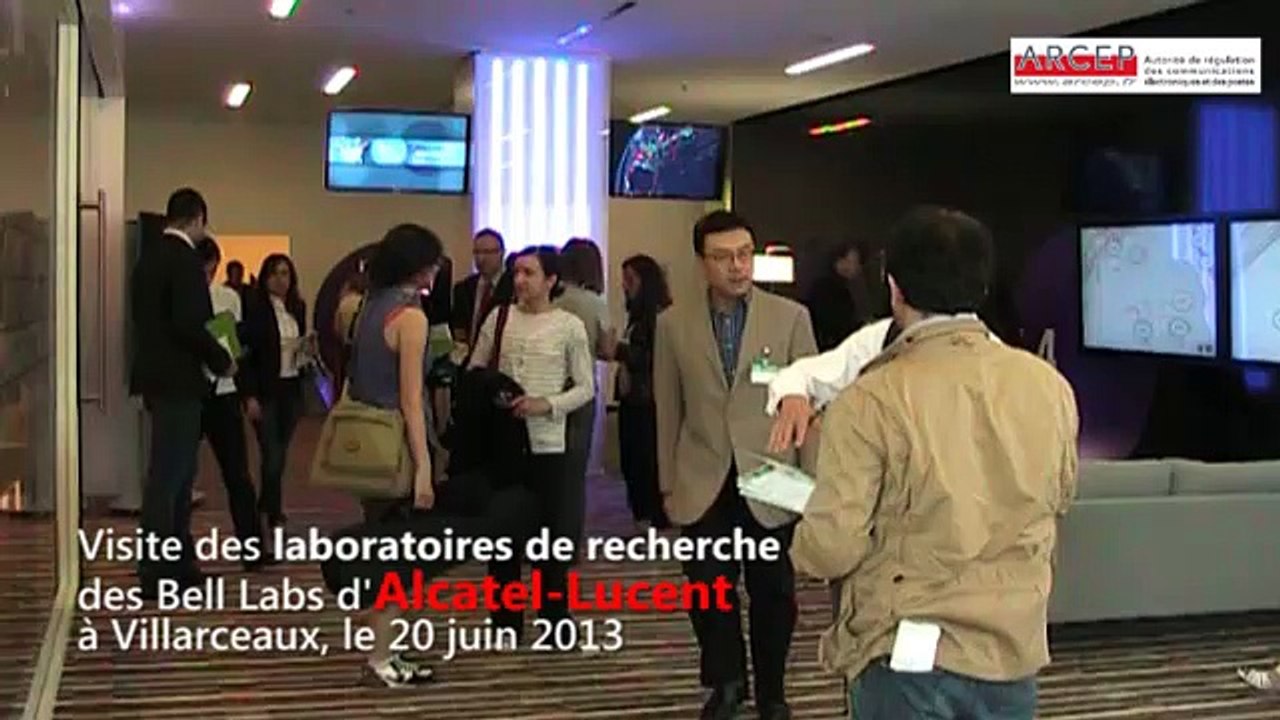 Reportage et interview de Jean-Louis MISSIKA, adjoint au maire de Paris chargé de l'innovation (15 novembre 2013)