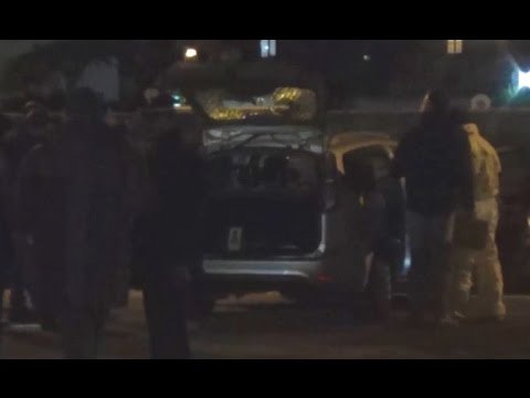 Torre Annunziata (NA) - Sparano contro un 51enne in un distributore (11.02.15)