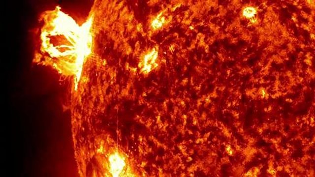 Les éruptions solaires les plus grandioses compilées par la NASA