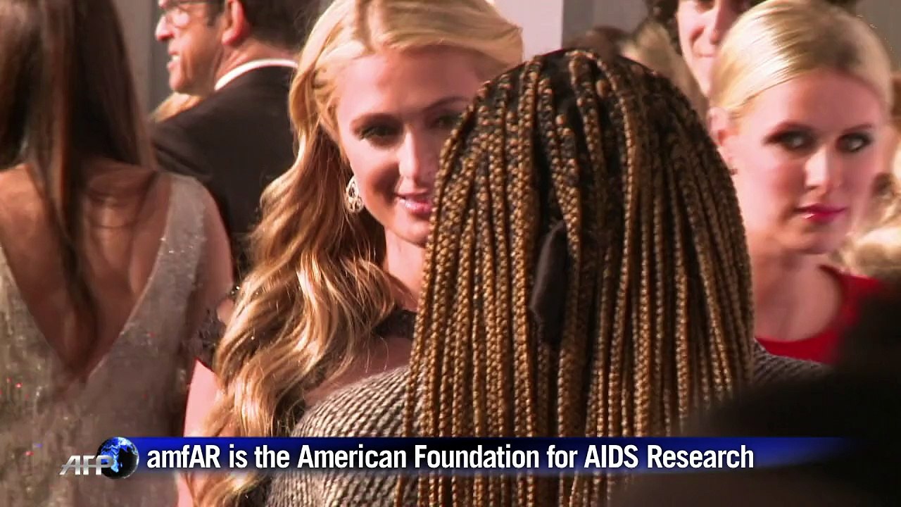 Celebrities attend amfAR gala in New York