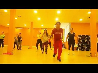 Compa e zapata sacudelo zumba by emanuel