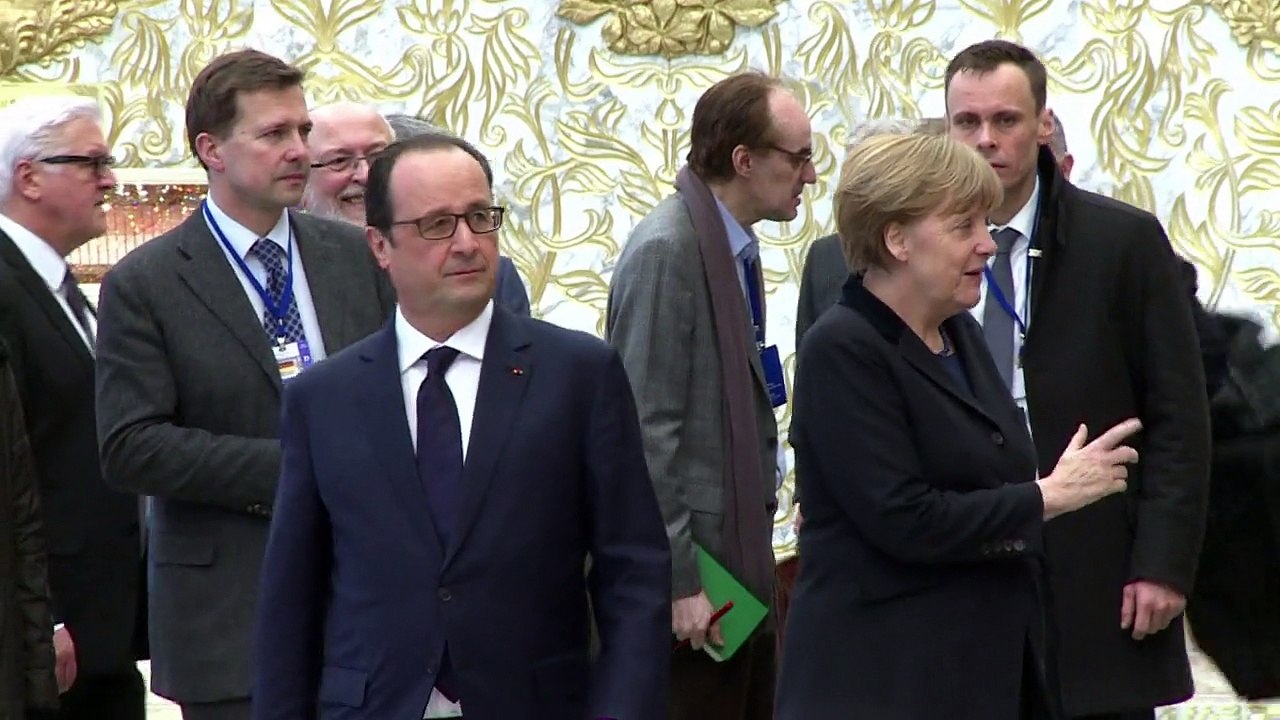 Ukraine-Gipfel einigt sich auf Waffenruhe