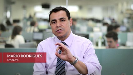 Como os empreendedores devem aprimorar o lado comercial?