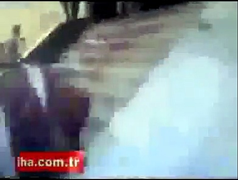 Esedin askerinin dehşete düşüren işkencesi Videosu Haber7 Haber Haberler Son Dakika