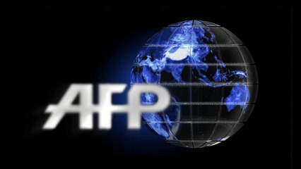 World's best kiteboarders in Cape Town 'King of the Air' comp