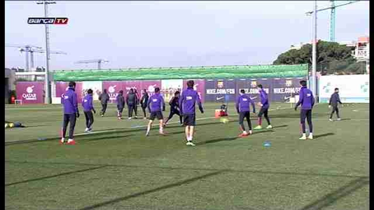 Pique and Iniesta train individually