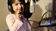 3 Years Old Little Baby Singing Sun Rha He Na To... -