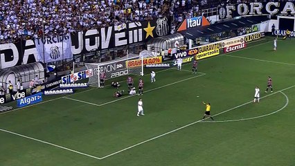 Brésil - Rogerio Ceni est toujours miraculeux